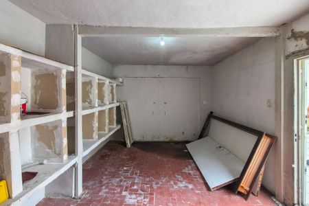 Casa para alugar com 200m², 2 quartos e 8 vagas Casa para alugar com 200m², 2 quartos e 8 vagasQuarto de Serviço