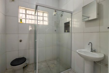 Casa para alugar com 200m², 2 quartos e 8 vagas