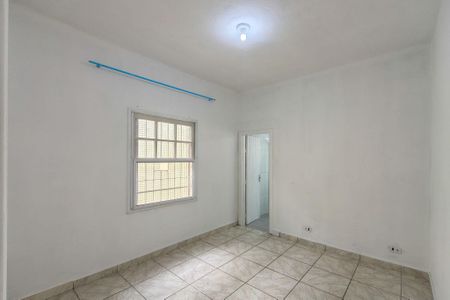 Casa para alugar com 200m², 2 quartos e 8 vagas