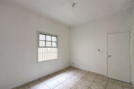 Casa para alugar com 200m², 2 quartos e 8 vagas