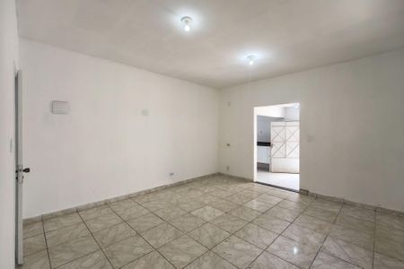 Casa para alugar com 200m², 2 quartos e 8 vagas