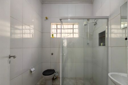 Casa para alugar com 200m², 2 quartos e 8 vagas