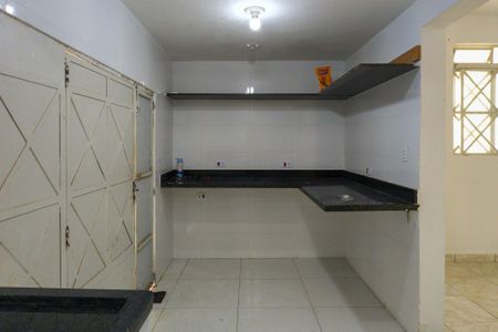 Casa para alugar com 200m², 2 quartos e 8 vagas Casa para alugar com 200m², 2 quartos e 8 vagasCozinha