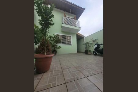 Casa à venda com 3 quartos, 118m² em Interlagos, São Paulo