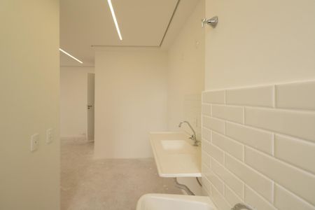 Apartamento à venda com 54m², 3 quartos e 1 vaga Apartamento à venda com 54m², 3 quartos e 1 vagaCozinha e Área de Serviço