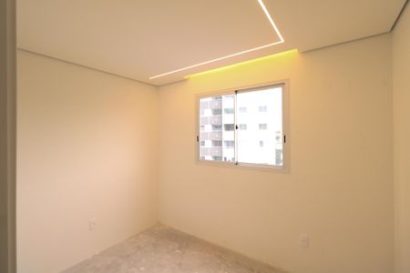 Apartamento à venda com 54m², 3 quartos e 1 vaga Apartamento à venda com 54m², 3 quartos e 1 vagaQuarto 2