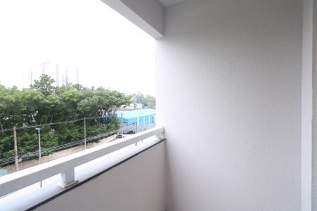 Apartamento à venda com 54m², 3 quartos e 1 vaga Apartamento à venda com 54m², 3 quartos e 1 vagaVaranda da sala