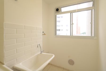 Apartamento à venda com 54m², 3 quartos e 1 vaga Apartamento à venda com 54m², 3 quartos e 1 vagaCozinha e Área de Serviço