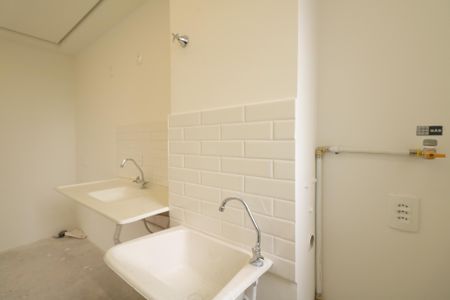 Apartamento à venda com 54m², 3 quartos e 1 vaga Apartamento à venda com 54m², 3 quartos e 1 vagaCozinha e Área de Serviço