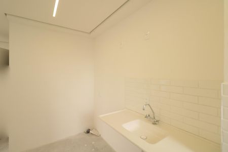 Apartamento à venda com 54m², 3 quartos e 1 vaga Apartamento à venda com 54m², 3 quartos e 1 vagaCozinha e Área de Serviço