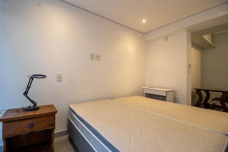 Quarto 2 de apartamento para alugar com 2 quartos, 119m² em Pinheiros, São Paulo