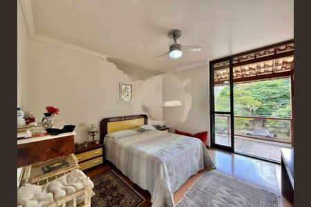 Casa à venda com 430m², 4 quartos e 6 vagas