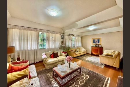 Casa à venda com 4 quartos, 430m² em São Bento, Belo Horizonte