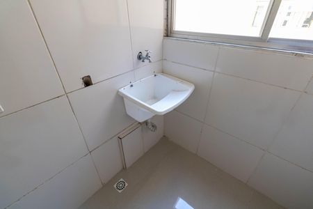Apartamento para alugar com 59m², 2 quartos e 1 vaga Apartamento para alugar com 59m², 2 quartos e 1 vagaCozinha e Área de Serviço