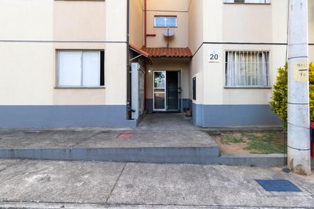 Apartamento para alugar com 59m², 2 quartos e 1 vaga Apartamento para alugar com 59m², 2 quartos e 1 vagaFachada do bloco