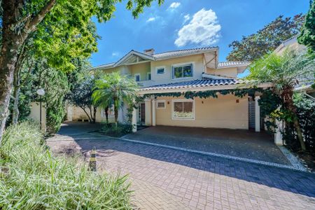 Casa de condomínio à venda com 458m², 6 quartos e 5 vagasFachada