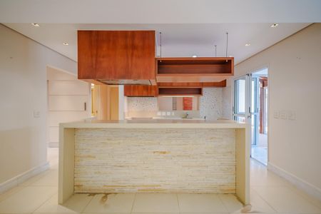 Casa de condomínio à venda com 458m², 6 quartos e 5 vagasCozinha
