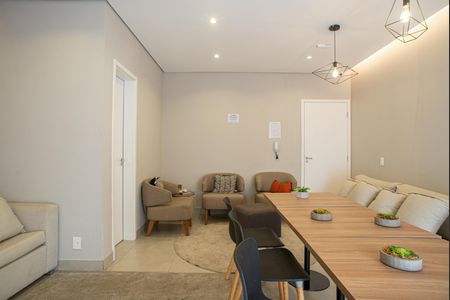 Apartamento à venda com 28m², 1 quarto e sem vagaÁrea comum - Salão de festas