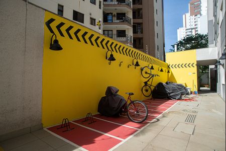 Apartamento à venda com 28m², 1 quarto e sem vagaÁrea comum - Bicicletário