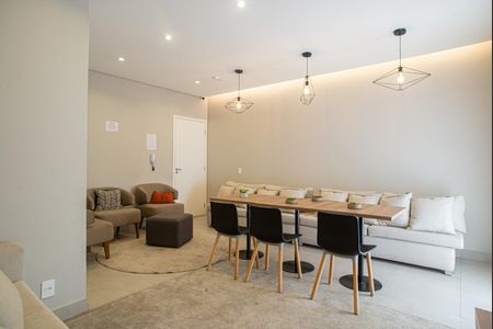 Apartamento à venda com 28m², 1 quarto e sem vagaÁrea comum - Salão de festas