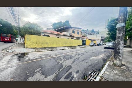 Casa à venda com 3 quartos, 300m² em Cubango, Niterói