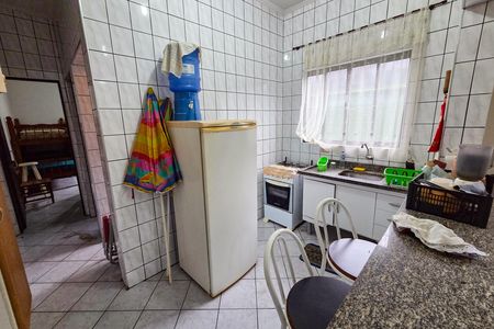 Cozinha de apartamento para alugar com 1 quarto, 50m² em Aviação, Praia Grande