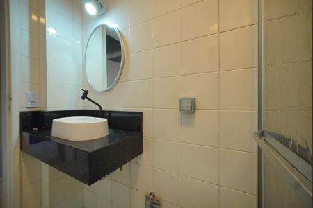 Banheiro de apartamento para alugar com 2 quartos, 50m² em Ingleses Norte, Florianópolis