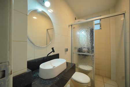 Banheiro de apartamento para alugar com 2 quartos, 50m² em Ingleses Norte, Florianópolis