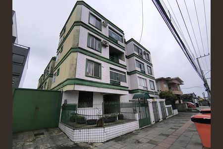 Fachada de apartamento para alugar com 2 quartos, 50m² em Ingleses Norte, Florianópolis