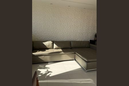 Apartamento à venda com 3 quartos, 144m² em Jardim Umuarama, São Paulo