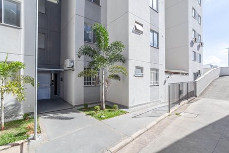 Apartamento para alugar com 45m², 2 quartos e sem vaga Apartamento para alugar com 45m², 2 quartos e sem vagaEntrada