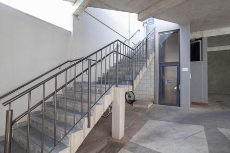 Apartamento para alugar com 45m², 2 quartos e sem vaga Apartamento para alugar com 45m², 2 quartos e sem vagaEntrada