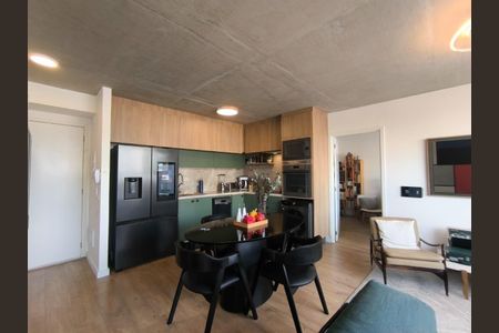 Apartamento à venda com 2 quartos, 66m² em Vila Ipojuca, São Paulo