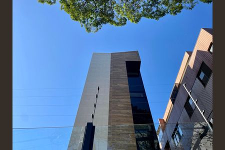 Apartamento para alugar com 57m², 2 quartos e 1 vaga