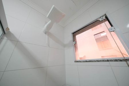 Apartamento para alugar com 45m², 2 quartos e sem vagaBanheiro