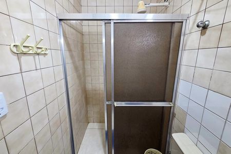 Studio para alugar com 32m², 1 quarto e 1 vaga Studio para alugar com 32m², 1 quarto e 1 vagaBanheiro
