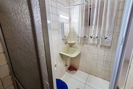 Studio para alugar com 32m², 1 quarto e 1 vaga Studio para alugar com 32m², 1 quarto e 1 vagaBanheiro