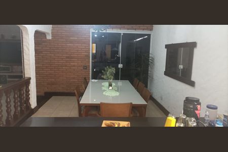 Casa à venda com 4 quartos, 250m² em Vila Industrial (Campinas), Campinas