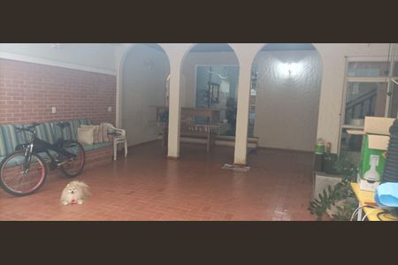 Casa à venda com 4 quartos, 250m² em Vila Industrial (Campinas), Campinas