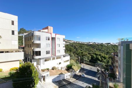 Apartamento à venda com 120m², 3 quartos e 3 vagas Apartamento à venda com 120m², 3 quartos e 3 vagasVista Quarto 2