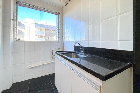 Apartamento à venda com 120m², 3 quartos e 3 vagas Apartamento à venda com 120m², 3 quartos e 3 vagasÁrea de Serviço