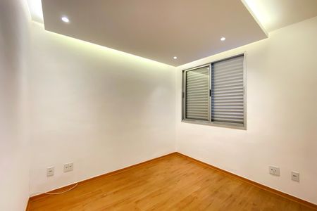 Apartamento à venda com 120m², 3 quartos e 3 vagas Apartamento à venda com 120m², 3 quartos e 3 vagasQuarto 3