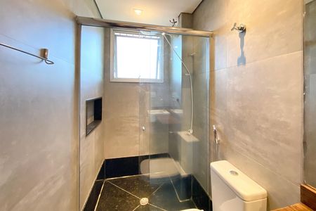 Apartamento à venda com 120m², 3 quartos e 3 vagas Apartamento à venda com 120m², 3 quartos e 3 vagasBanheiro