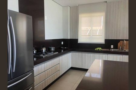 Casa à venda com 5 quartos, 845m² em Mirante da Mata, Nova Lima
