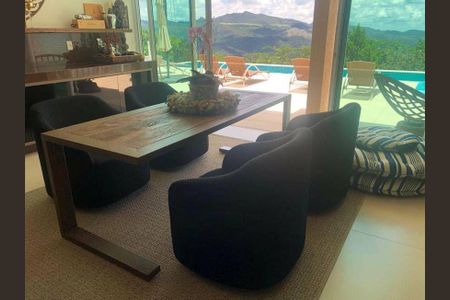 Casa à venda com 845m², 5 quartos e 5 vagas