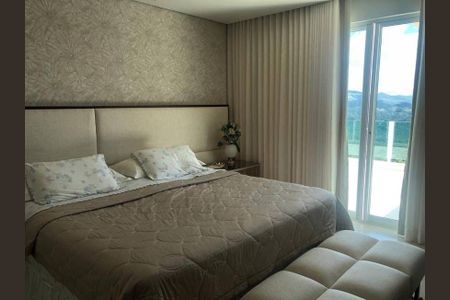 Casa à venda com 845m², 5 quartos e 5 vagas