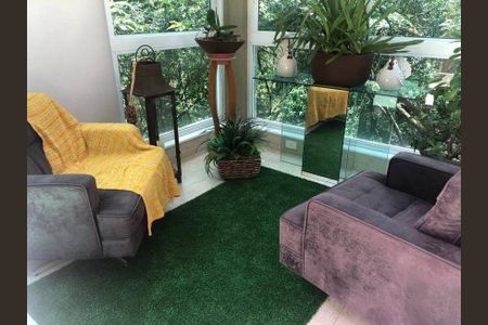Casa à venda com 845m², 5 quartos e 5 vagas