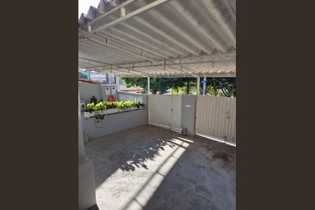 Casa à venda com 144m², 4 quartos e 2 vagas