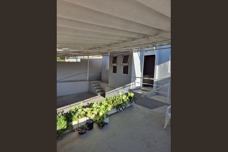 Casa à venda com 144m², 4 quartos e 2 vagas