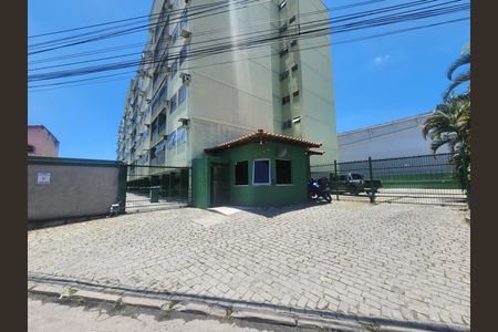 Fachada de apartamento para alugar com 2 quartos, 56m² em Almerinda, São Gonçalo